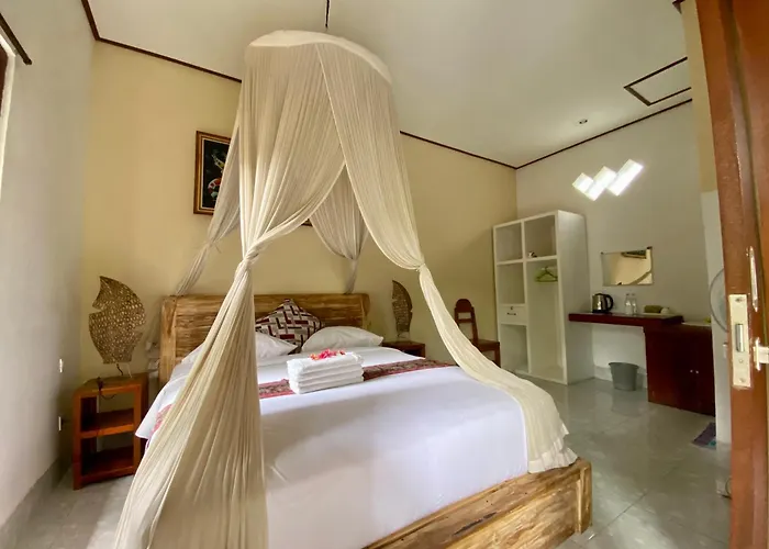 Milla's Sidemen (Bali)